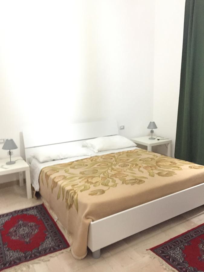 Appartahotelpuglia Gruppo Albergo Lamanna Taranto Esterno foto